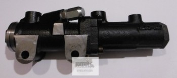 Cilindru principal de frana Dieci BFC2106 / Brake cylinder Dieci